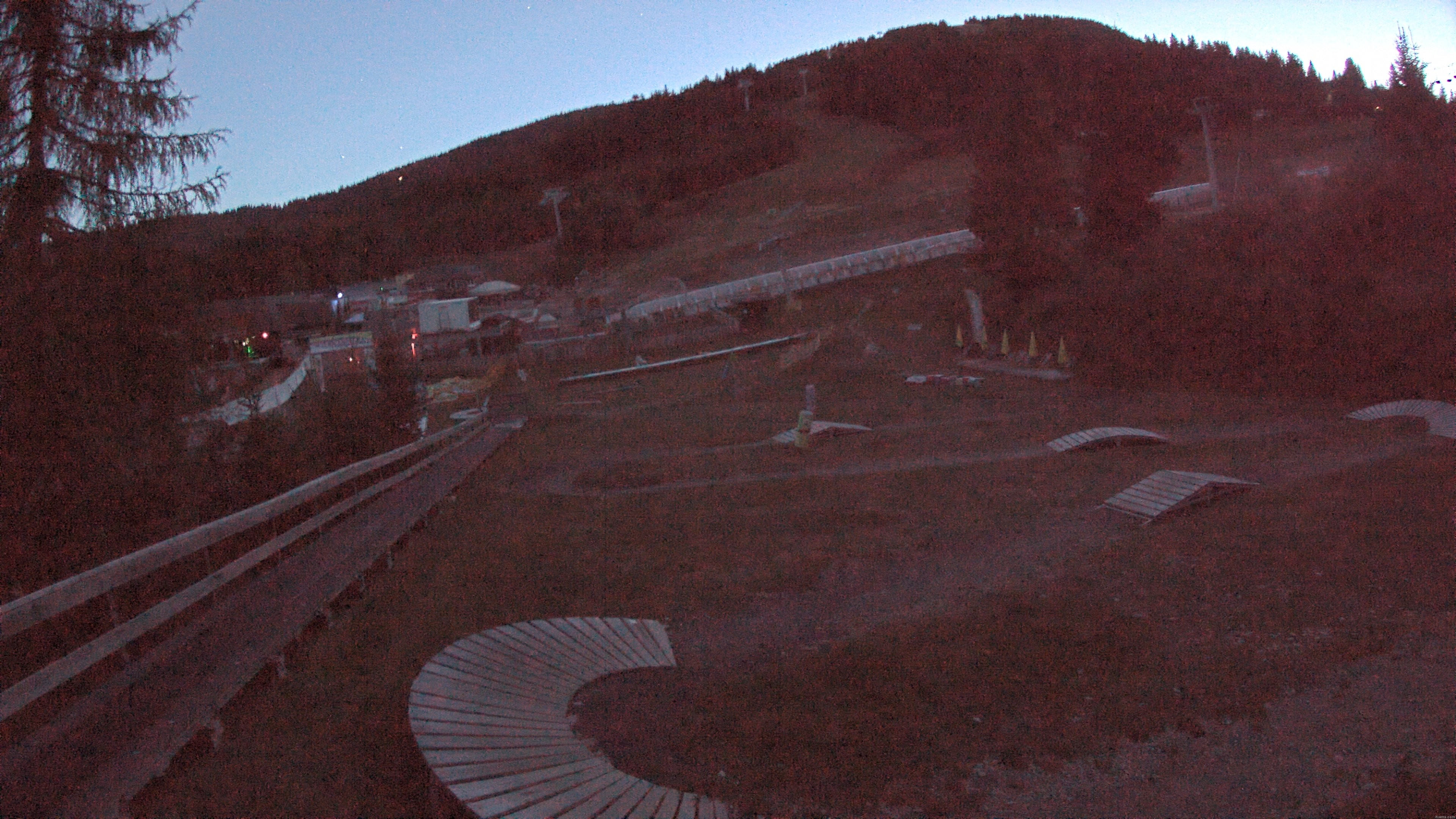 Webcam Kinderland Kanzelbahn (1.440m)