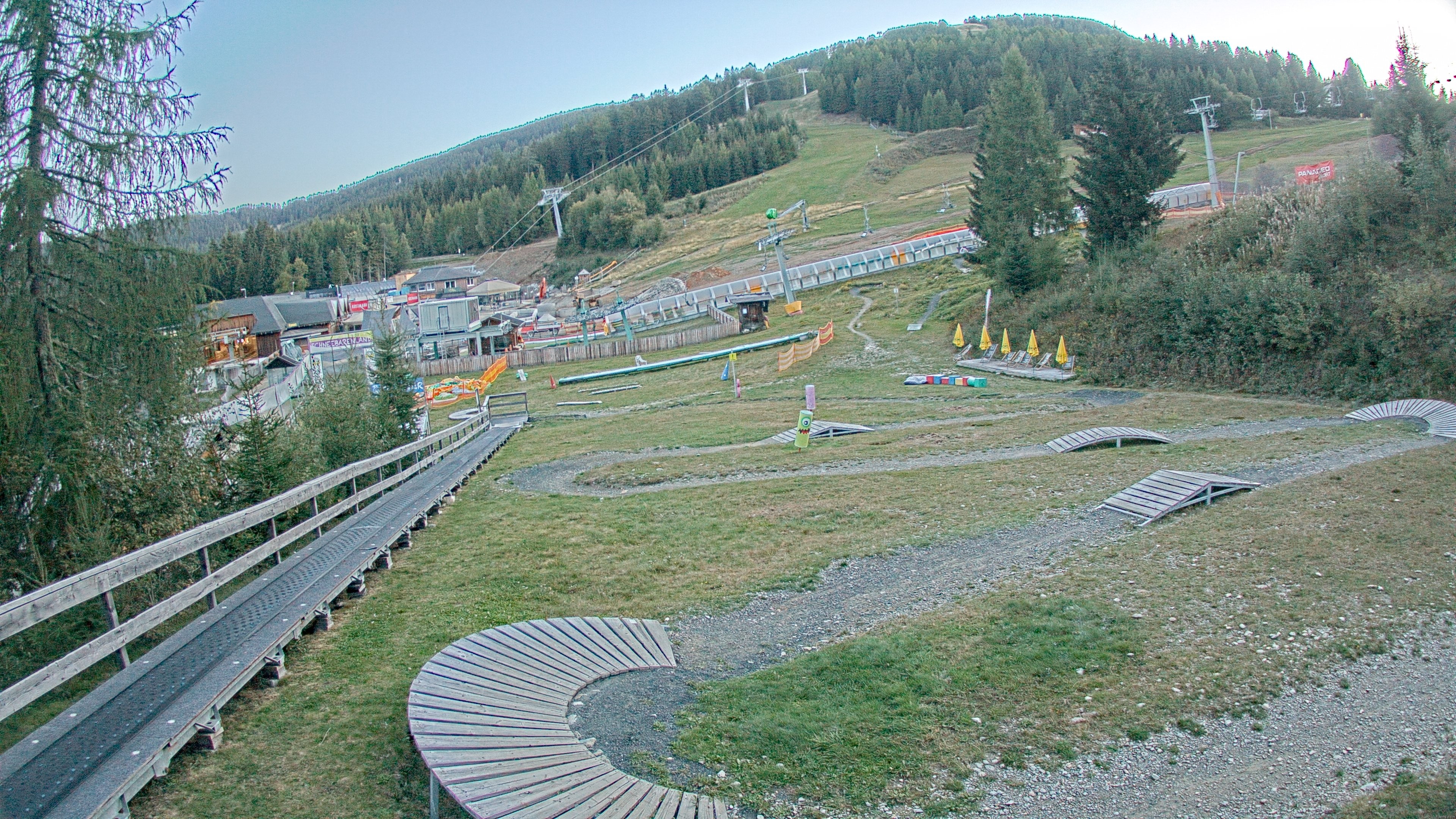 Webcam Kinderland Kanzelbahn (1.440m)