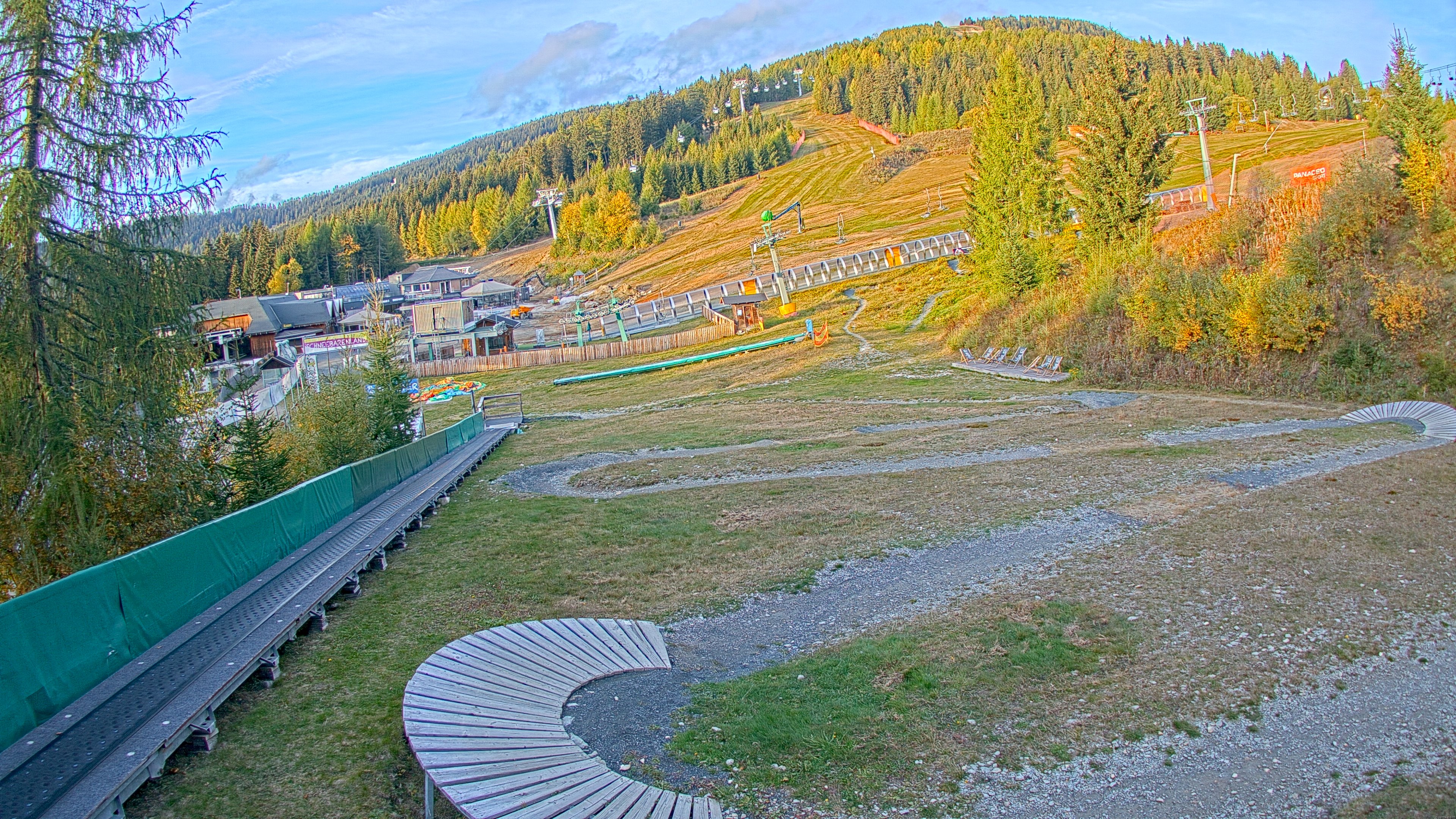 Webcam Kinderland Kanzelbahn (1.440m)